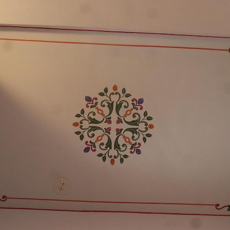 Hotel Shiv Palace Удайпур Екстериор снимка